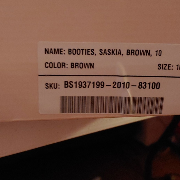 Boots - Picture 6 of 6